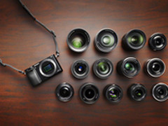 索尼最新无反数码相机α6000隆重问世