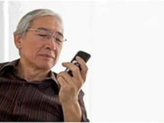 福满多老人手机真简单 关怀老人更简单