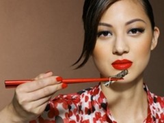 3D打印食物：你会吃昆虫制成的糖果