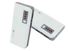 37元双输出 超低价买10000毫安移动电源