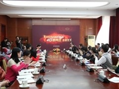 酷派4G手机更快更爽 获两会记者青睐