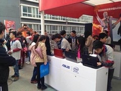 华硕无线路由器校园活动火热升级