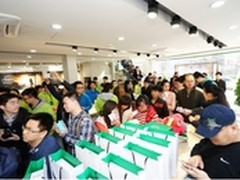 闪充杀伤力强大 OPPO Find 7轻装版大卖