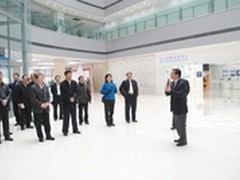 国家十五部委领导视察曙光天津产业基地