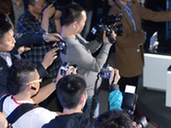 果粉有福 长虹CHiQ电视“传情”iPhone