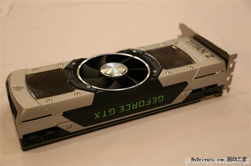 很厚一块砖 3000美元GTX Titan Z实卡赏