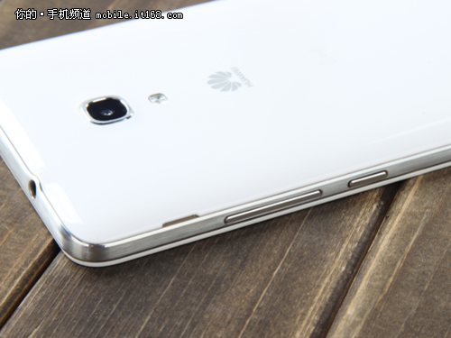 华为荣耀X1仅1859 高续航大屏手机推荐-IT168