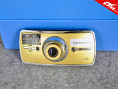 小巧土豪金 贝思特D03行车记录仪评测