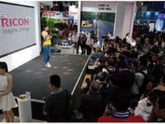 专注高性能产品 理光相机双雄优势互补