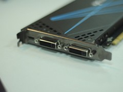 单SLOT显卡登场 台北展两款新卡照曝光