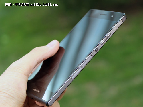 唯美设计+软硬件全面强化 华为P7评测