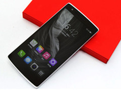 一加手机12点开放购买 4G/1999.99元起