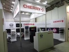 CHERRY全键变色机械键盘亮相台北电脑展