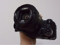小巧轻便易操作 JVC P100新人入门首选