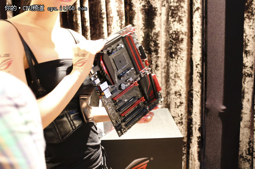 COMPUTEX 2014:华硕Ares III神卡现身