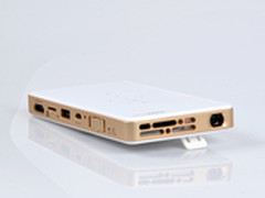 iPhone 6绝佳伴侣酷乐视投影机Q6旗舰版