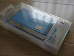 品胜薄彩移动电源评测：既薄彩又安全