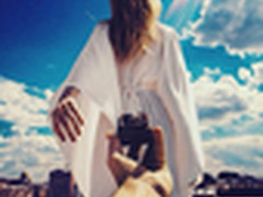 我们始终牵手旅行 摄影师男友求婚成功