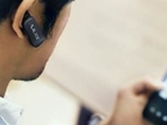 三大角色强力领衔 荣耀手环引领潮流