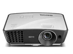 采用最新DLP科技 明基 w750投影机热销