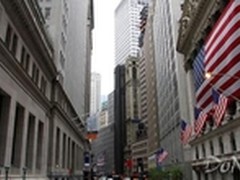 华尔街增持百度 千亿征程有“内幕”