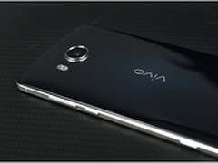 防抖+F1.8光圈 vivo Xshot星空蓝开卖