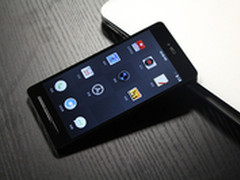 搭全新配件？锤子手机或推