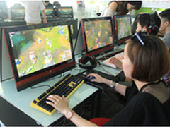 极限矩阵游戏PC给力助阵 LOL 8强出炉
