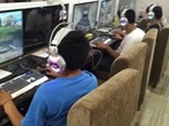 网吧中重要的细节 西伯利亚V6网吧耳机