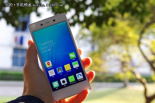 索尼Xperia C3仅1999元七夕节手机推荐