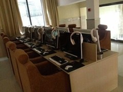 雷铭G918发光游戏耳机备受合肥网吧大爱