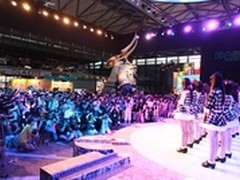 王思聪等现身昆仑《TERA》CJ展台大爆发