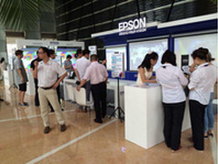 爱普生商务投影机巡展席卷上海滩