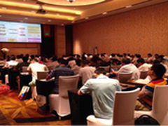 简化架构-云领IT 2014网件全国巡展启动