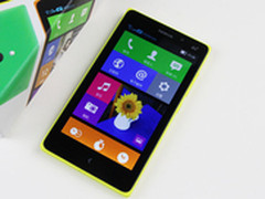 降200/送内存卡 诺基亚XL苏宁大促799元