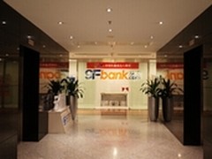 开学季迎换机潮 联通5折爆款机专供校园