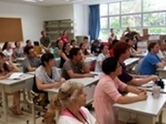 希沃双语培训树行业新标杆