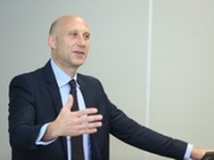 IBM与Gartner支招中国银行业应对互联网