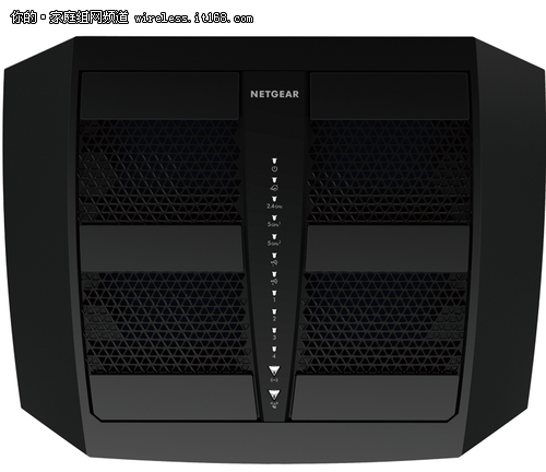 智能路由的领跑者NETGEAR R8000