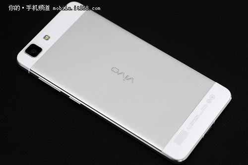 vivo X5评测：外观一成不变？