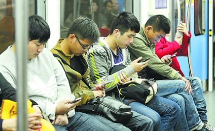 告别低头模式 阿里通网络电话重拾亲情