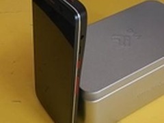 从VVE投影手机We8看手机的土豪级工艺
