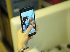 配5.5寸2K屏 HTC新旗舰11月发布