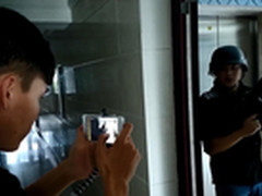 大学生也搞机：手机拍摄4K反恐枪战大片