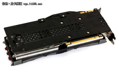 AirBoss巨无霸 四风扇GTX980冰龙登场