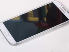 时尚强劲的智能手机 三星 S4港版促1580