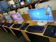 娱乐听游戏耳机强势入驻杭州泰谷网咖！