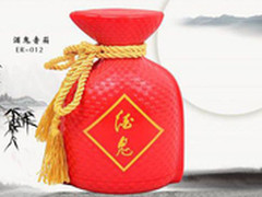 精雕细琢经典气质 耳神酒鬼蓝牙音箱