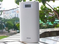 出游不断电?海陆通Y308时尚移动电源 