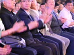 飞利浦智能手机极光I966正式发布